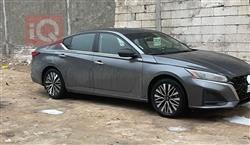 نيسان ألتيما